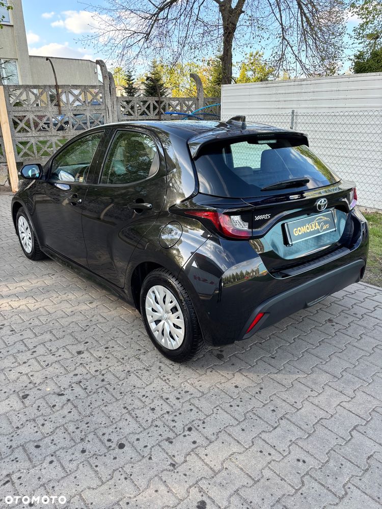 Toyota Yaris 1.5 Comfort - 11