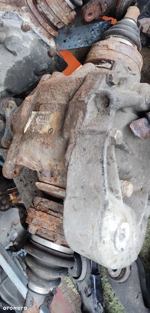 DYFER MOST TYLNY BMW E87 2.0D 7566169-02 3.07