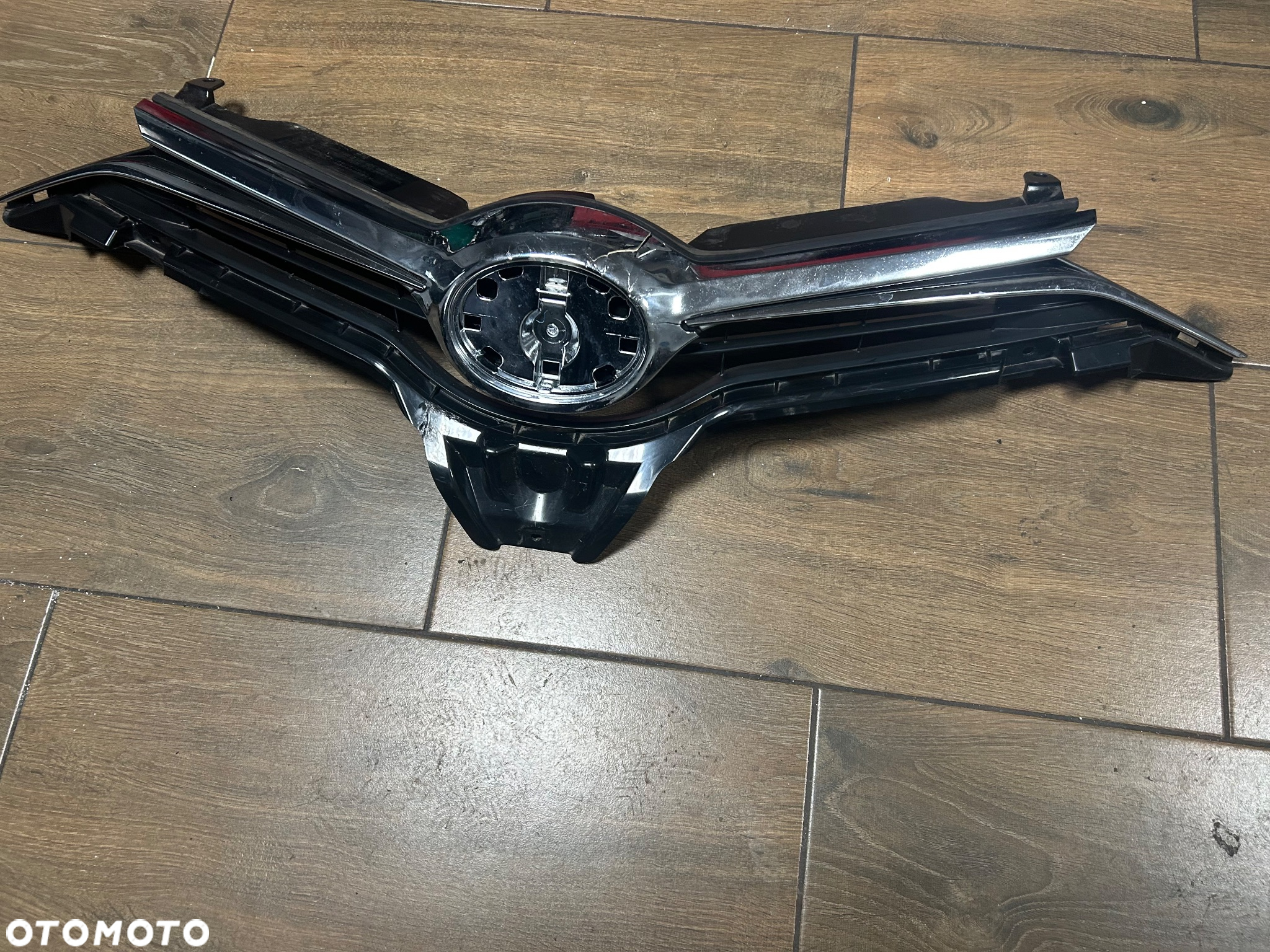 Toyota Auris II LIFT - Grill Atrapa zderzaka BD ORG - 2