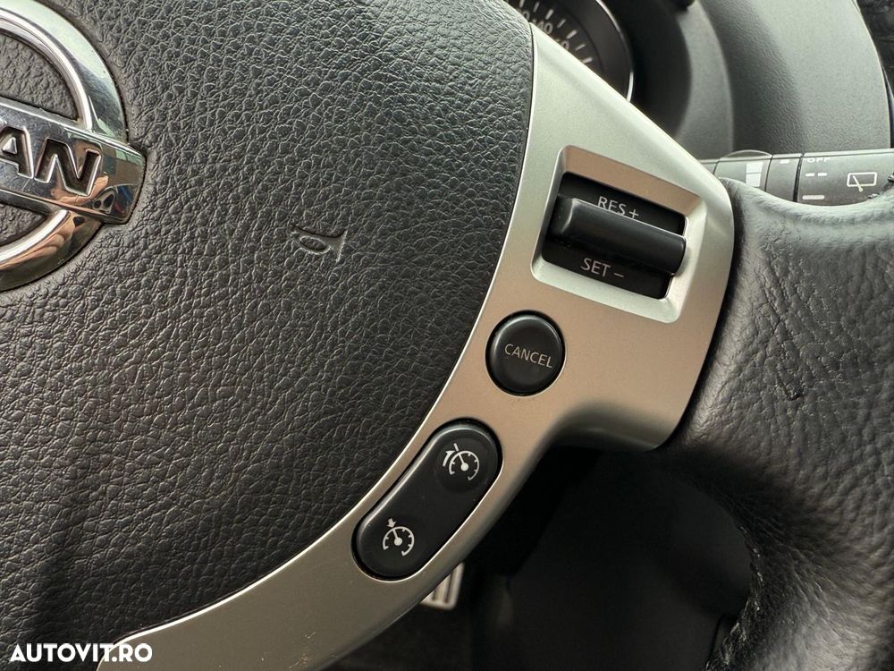 Nissan Qashqai+2 - 19