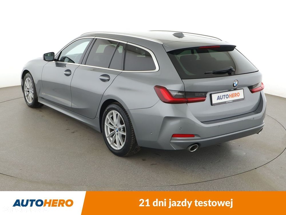 BMW Seria 3 318d - 4