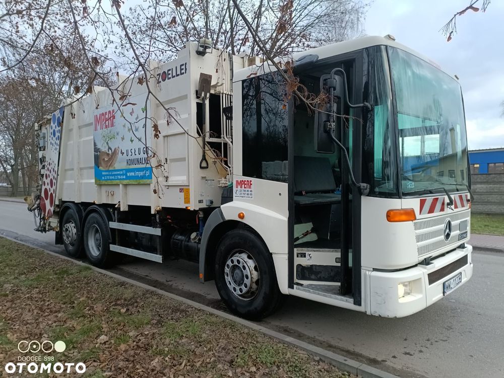 Mercedes-Benz Econic - 3