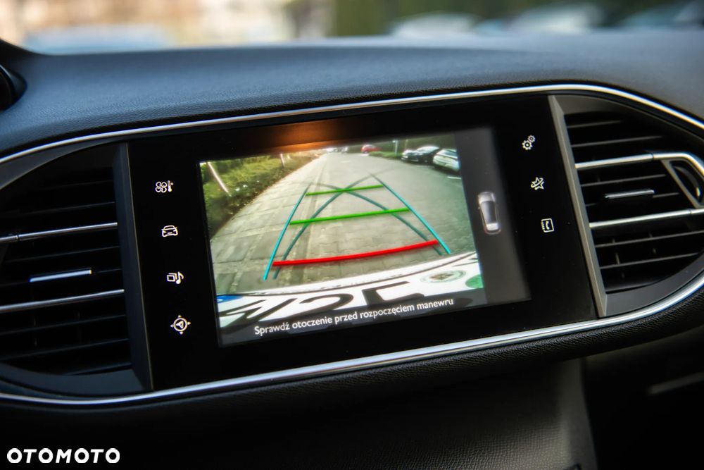 Peugeot 308 1.2 PureTech Access EU6 - 30