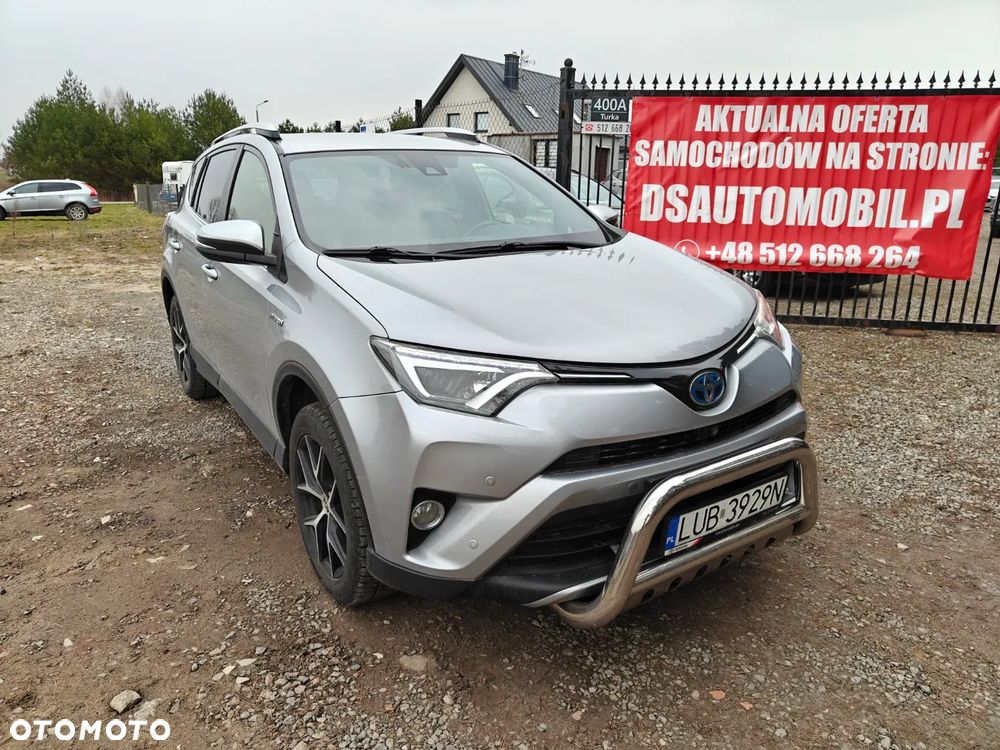 Toyota RAV4 - 4