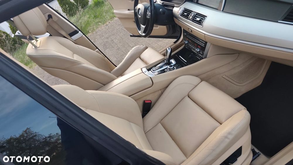 BMW 5GT 530d - 33