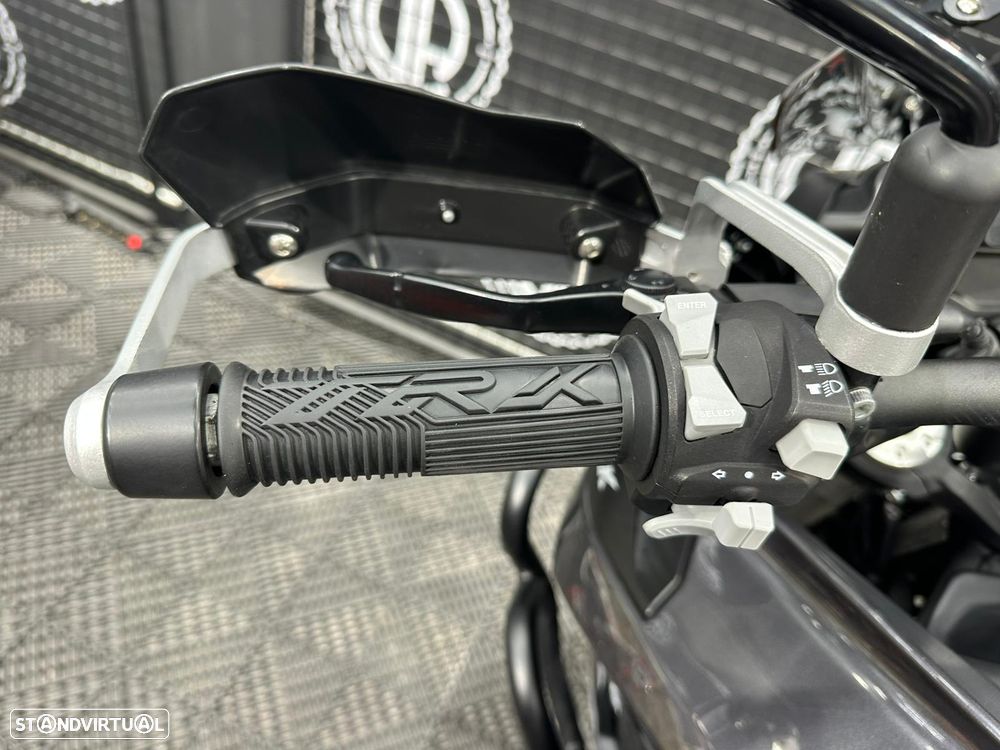 Benelli TRK 702 - 5