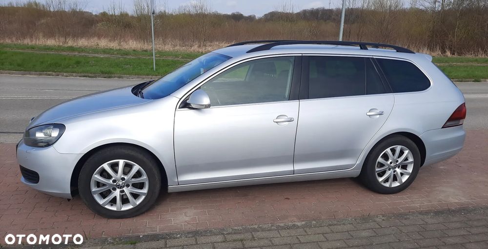 Volkswagen Golf 1.6 TDI Comfortline - 7