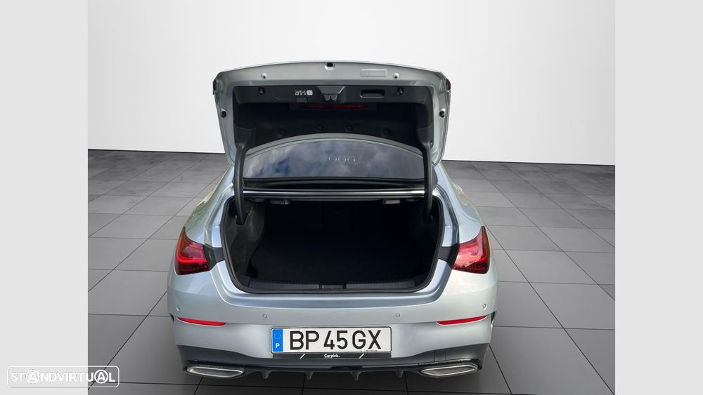 Mercedes-Benz CLA 250 e AMG Line - 16