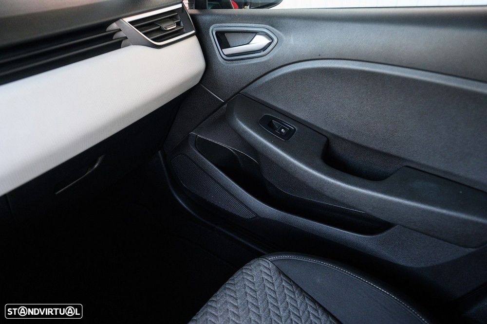 Renault Clio 1.0 TCe Intens - 40