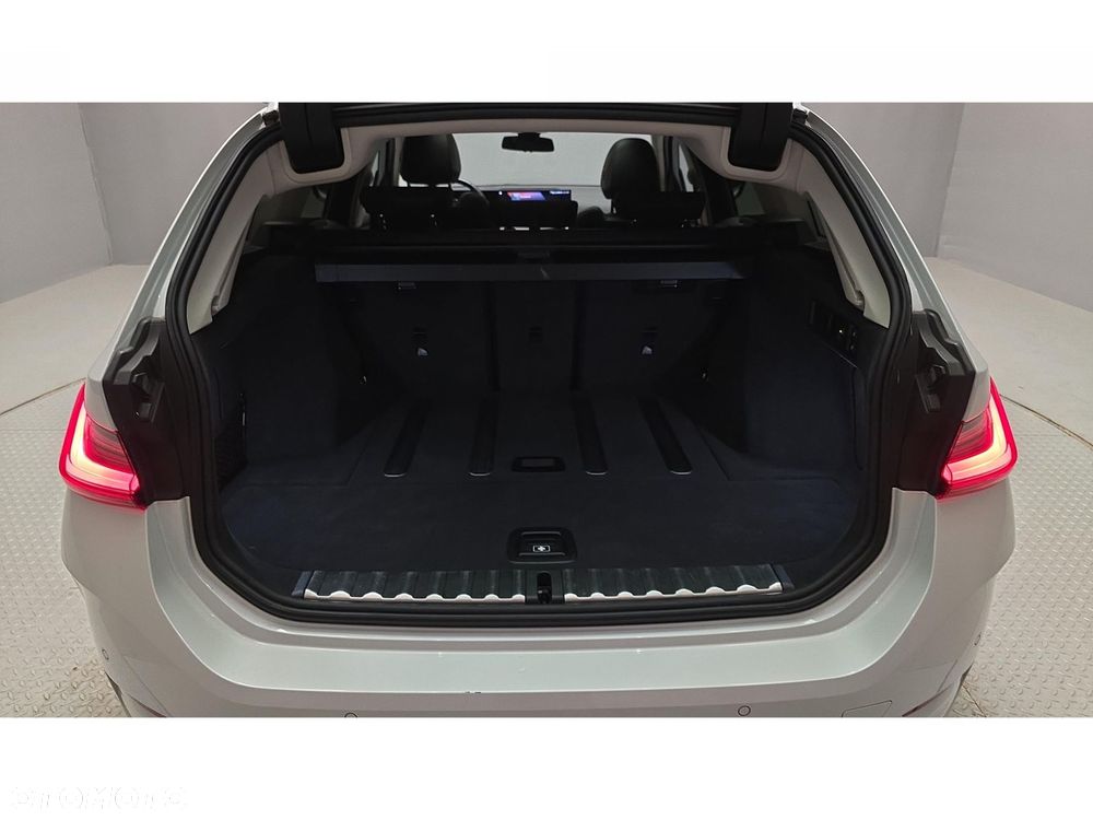 BMW Seria 3 320d xDrive mHEV M Sport - 24