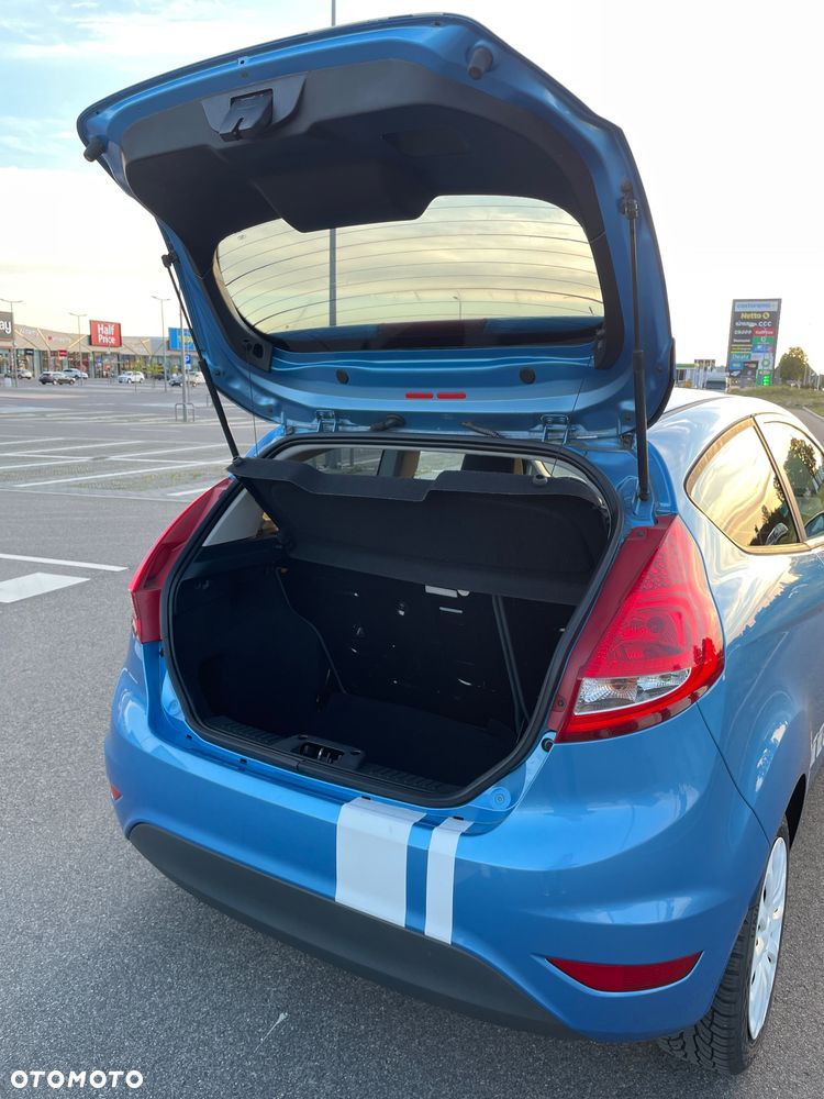 Ford Fiesta 1.25 Ambiente - 14