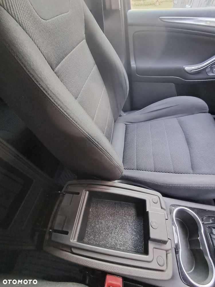 Ford S-Max - 5