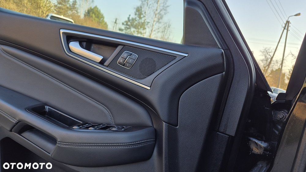 Ford S-Max 2.0 TDCi Titanium - 9