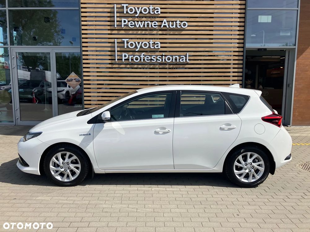 Toyota Auris Hybrid 135 Premium - 3