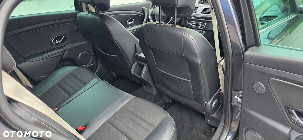 Renault Megane ENERGY dCi 130 Start & Stopp Bose Edition - 19