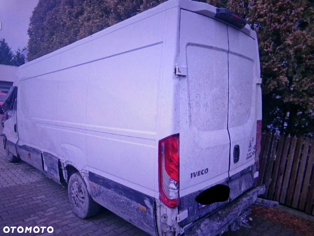 Iveco 35-180 3,0 diesel hi-matic - 3