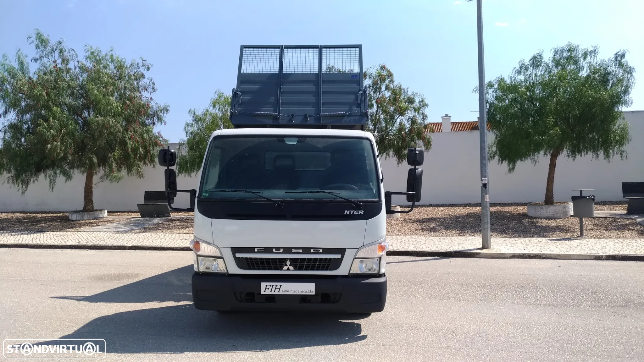 Mitsubishi Canter Fuso 3C15 basculante - 3