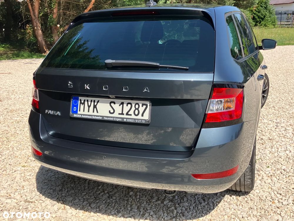 Skoda Fabia 1.0 TSI Monte Carlo - 9