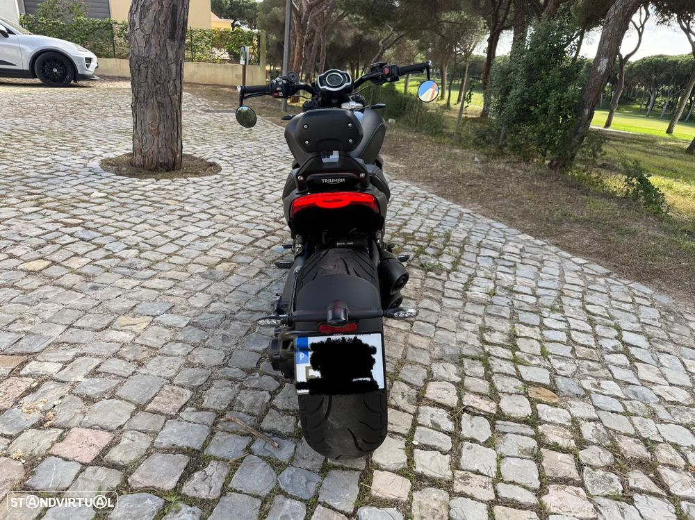 Triumph Rocket Rocket 3 R - 13