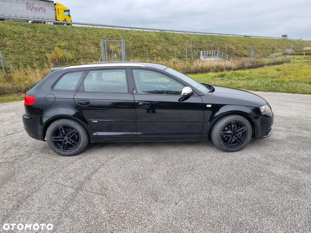 Audi A3 Sportback - 6