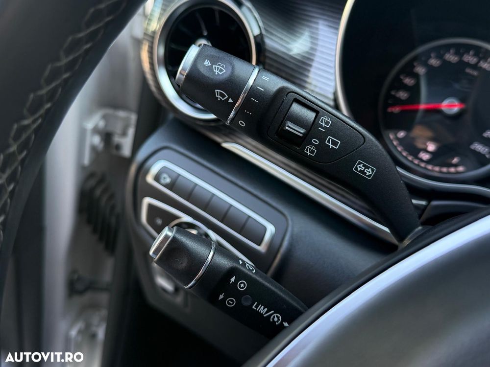 Mercedes-Benz V 300 d Lang 9G-TRONIC Avantgarde - 17