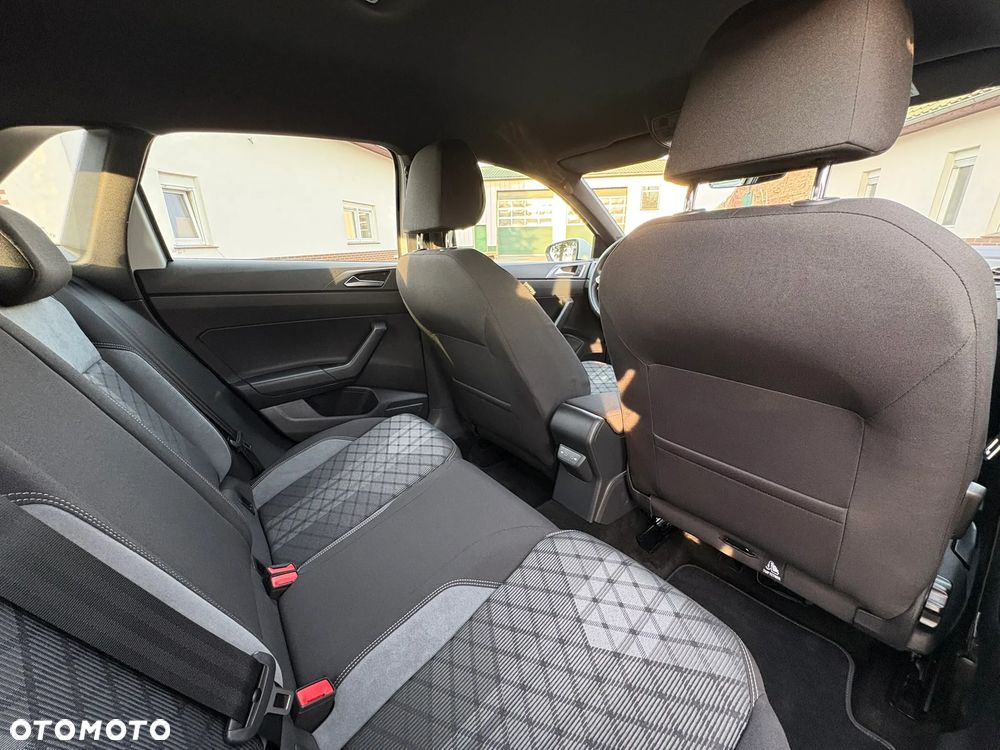Volkswagen Polo 1.0 TSI OPF DSG R-Line - 27