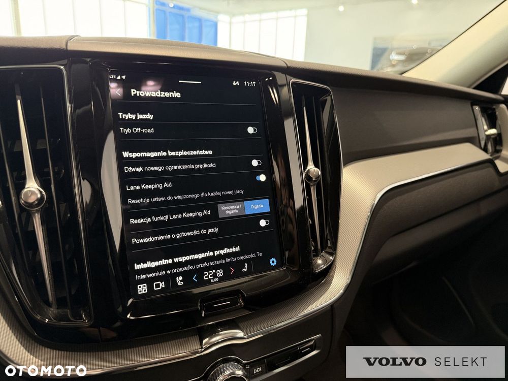 Volvo XC 60 - 21