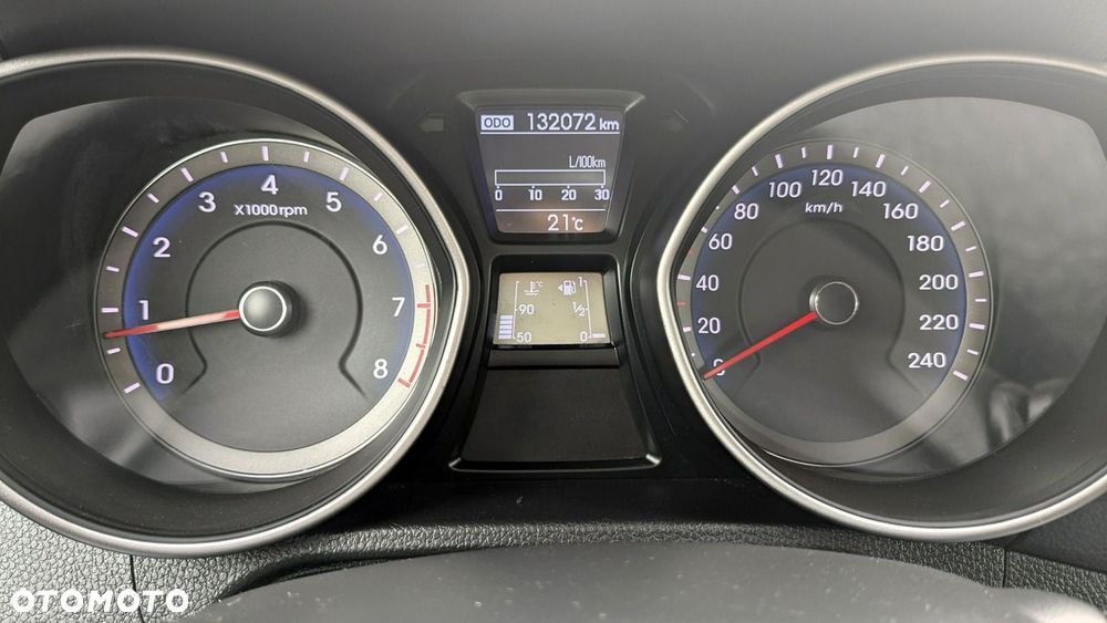 Hyundai i30 - 23