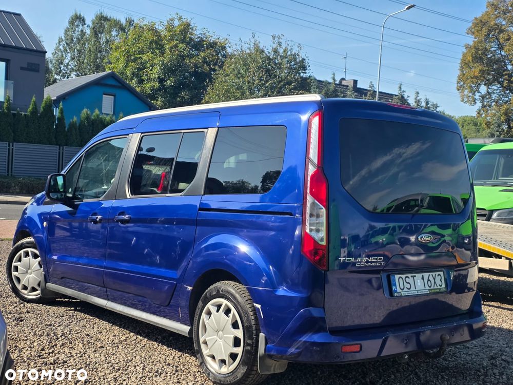 Ford Tourneo Connect 1.5 TDCi Titanium - 9