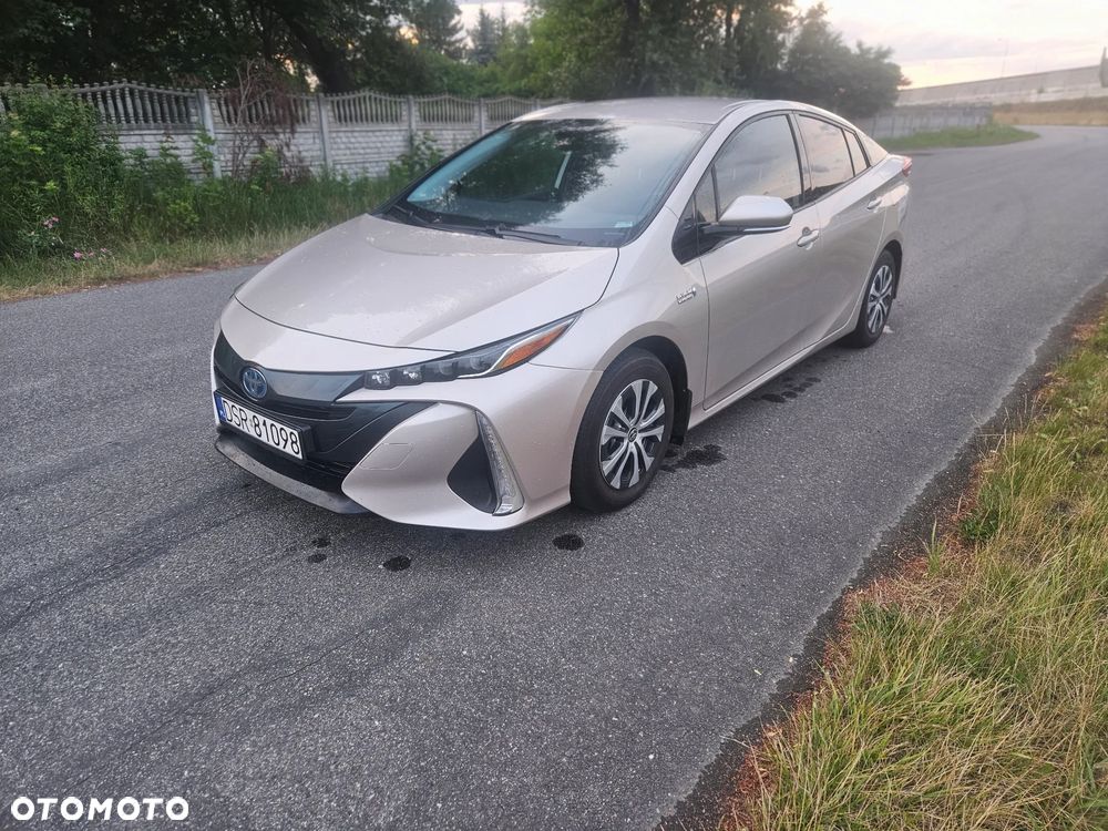 Toyota Prius - 10