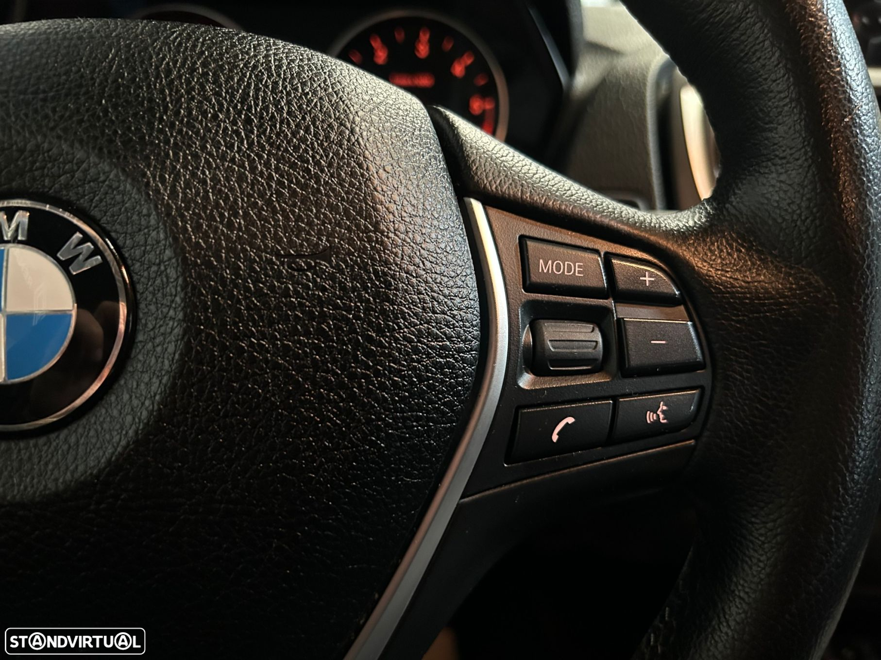 BMW 116 d EDynamics Advantage - 32