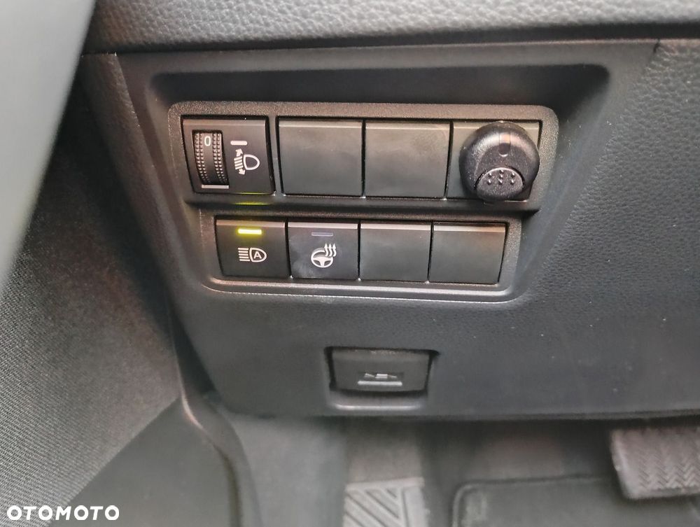 Toyota Yaris Hybrid 1.5 Style - 16