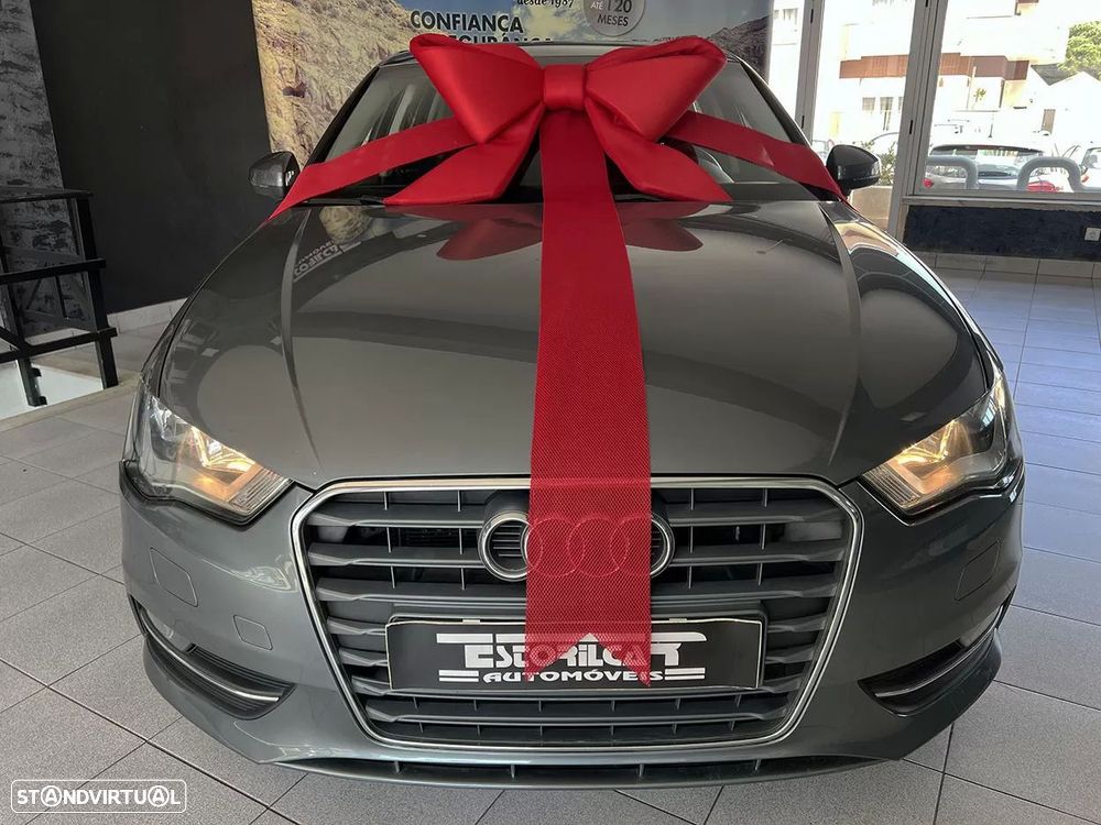 Audi A3 Sportback 1.6 TDI Attraction Ultra - 5