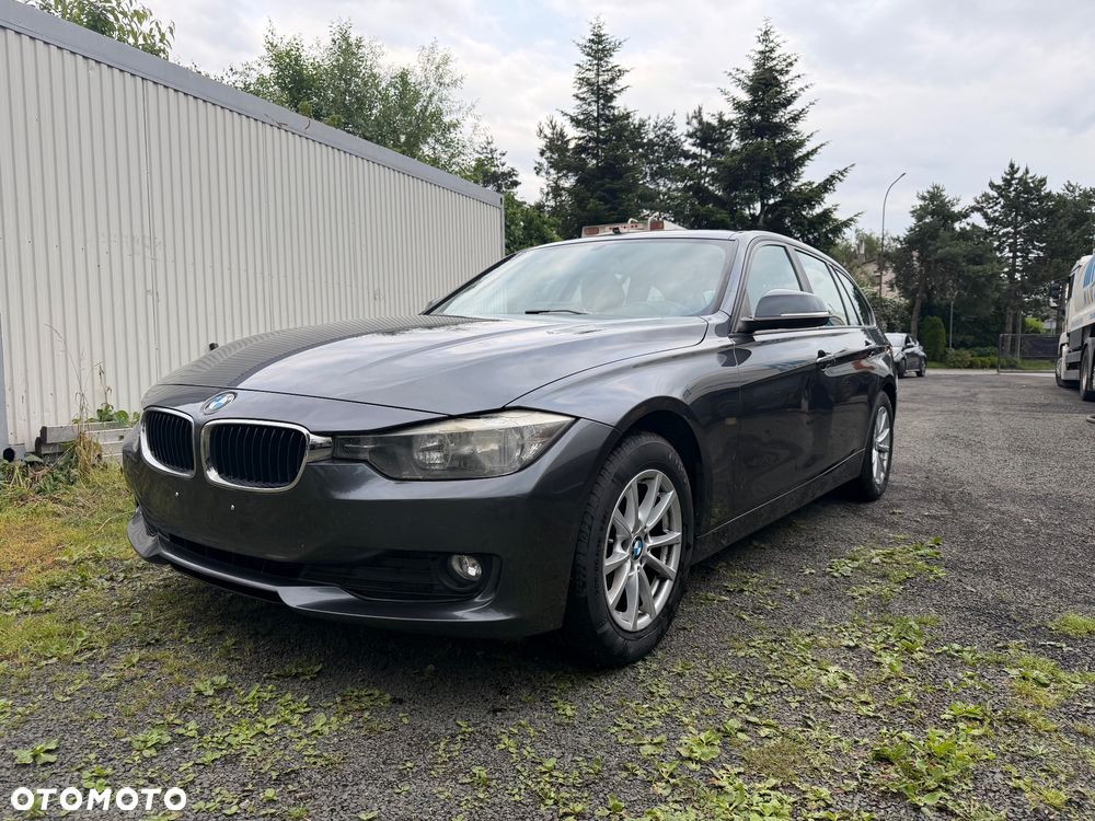 BMW Seria 3 316d - 1