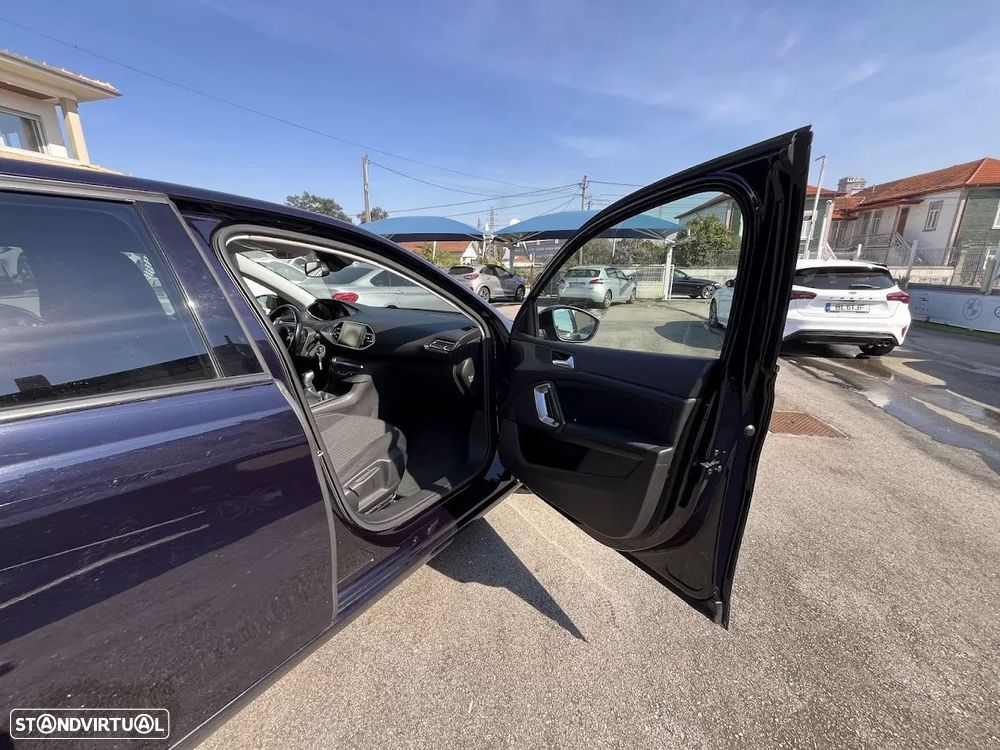 Peugeot 308 SW 1.6 BlueHDi Business Line - 27