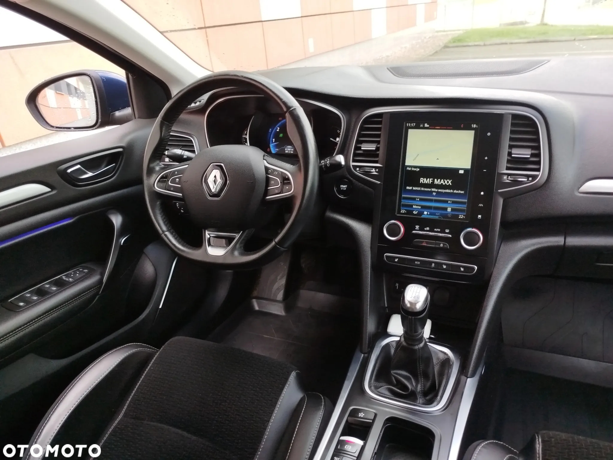 Renault Megane ENERGY TCe 130 BOSE EDITION - 12