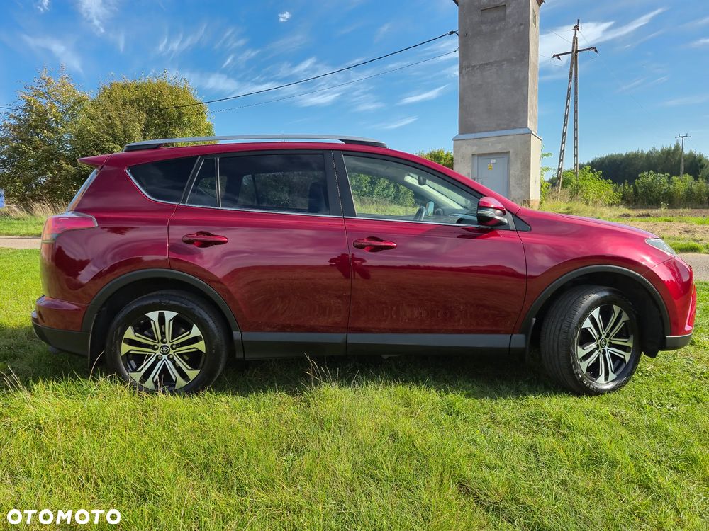 Toyota RAV4 - 9