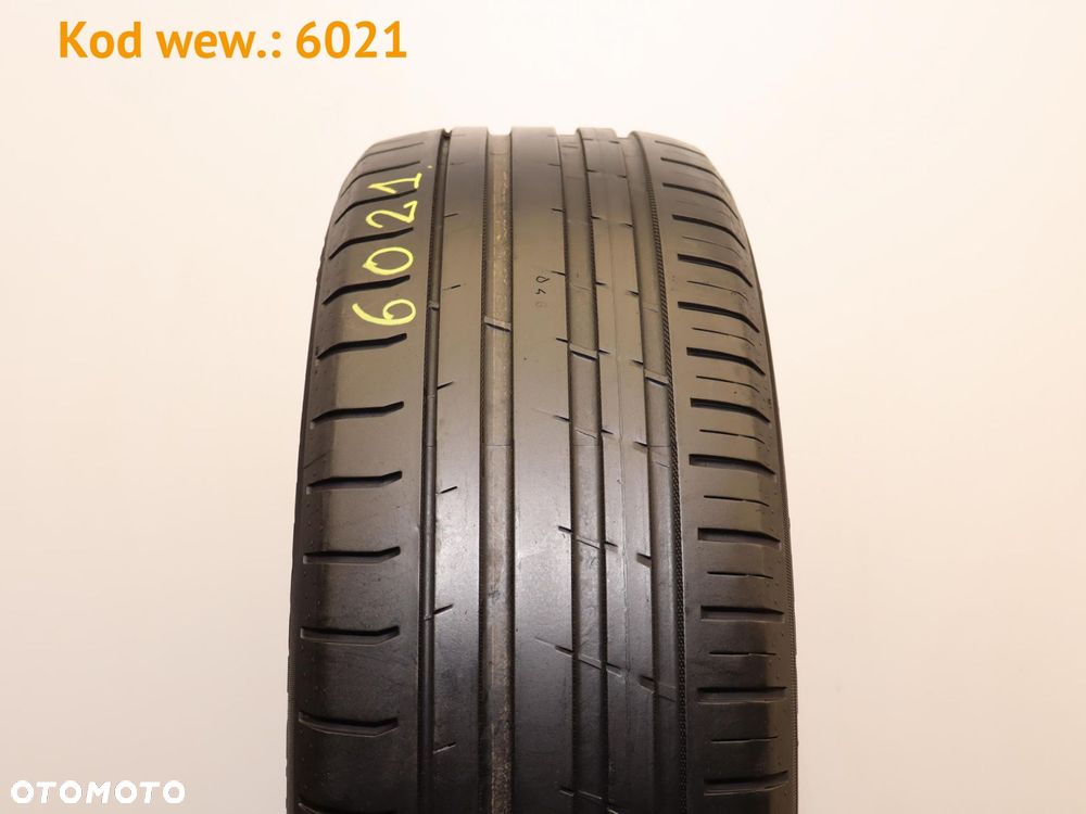 Nokian Powerproof SUV - 235/65 R18 - 2