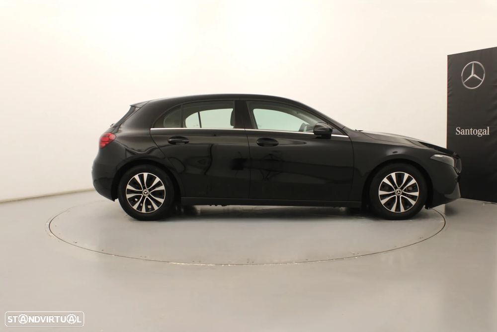 Mercedes-Benz A 200 Standard - 4