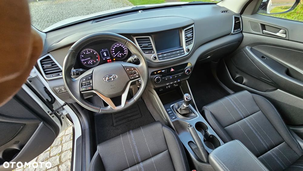 Hyundai Tucson 1.6 Turbo 2WD Navi - 5