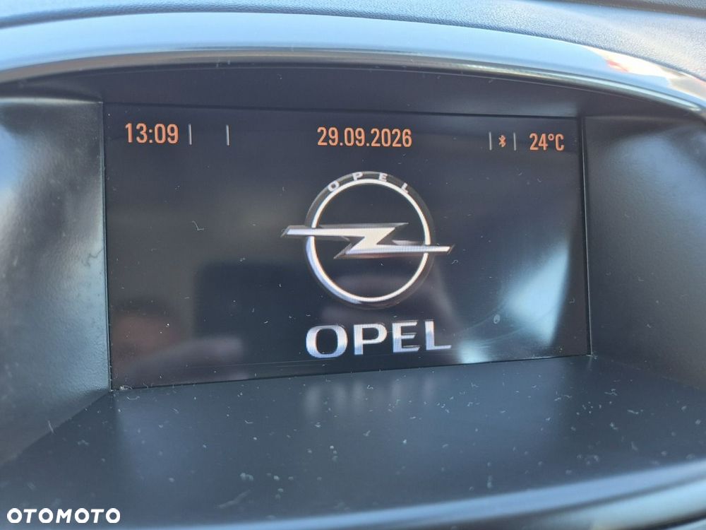Opel Astra 1.6 T Sport - 24
