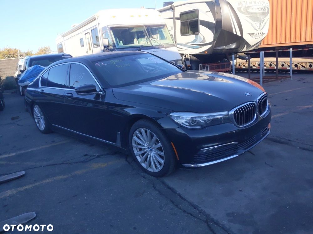 BMW Seria 7 740Li sport - 1