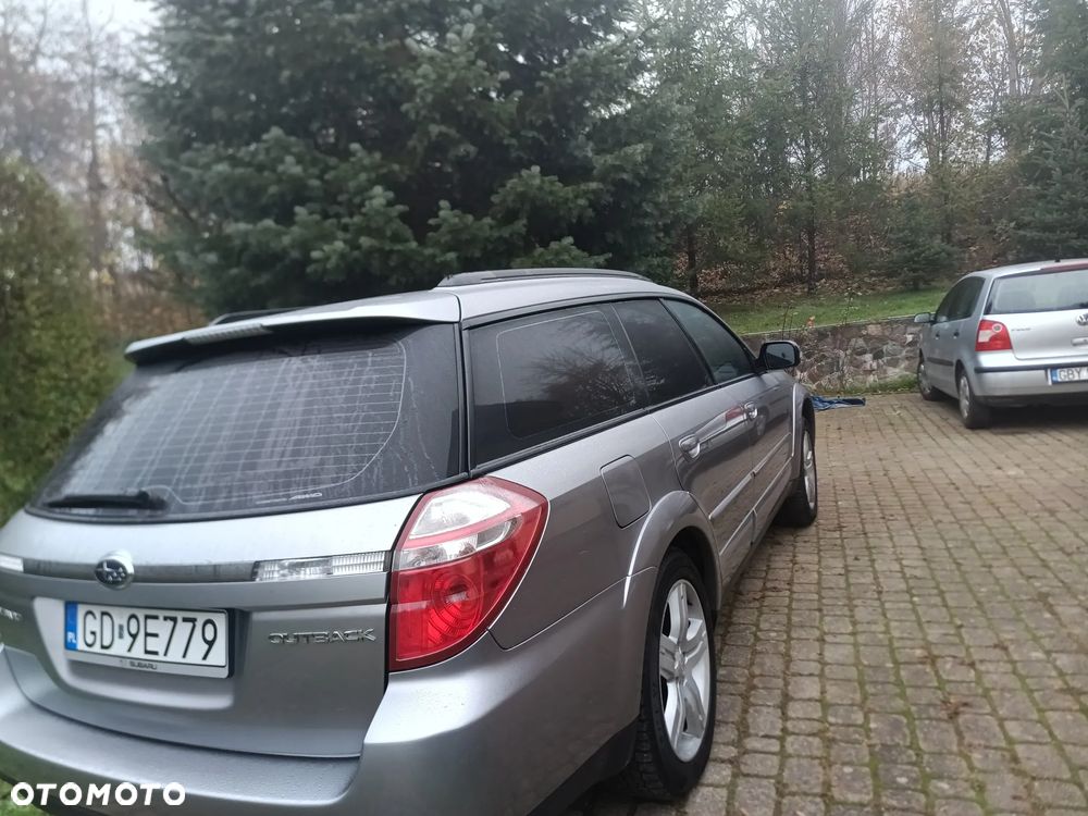 Subaru Outback - 19