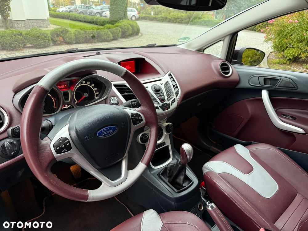 Ford Fiesta 1.6 TDCi Platinium X - 14