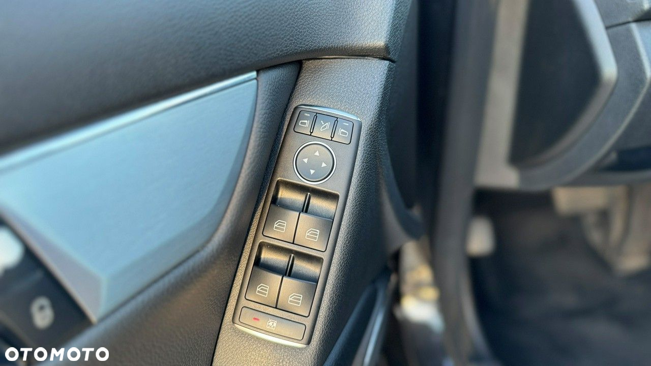 Mercedes-Benz Klasa C - 20