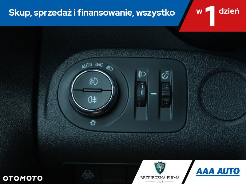 Opel Combo - 17