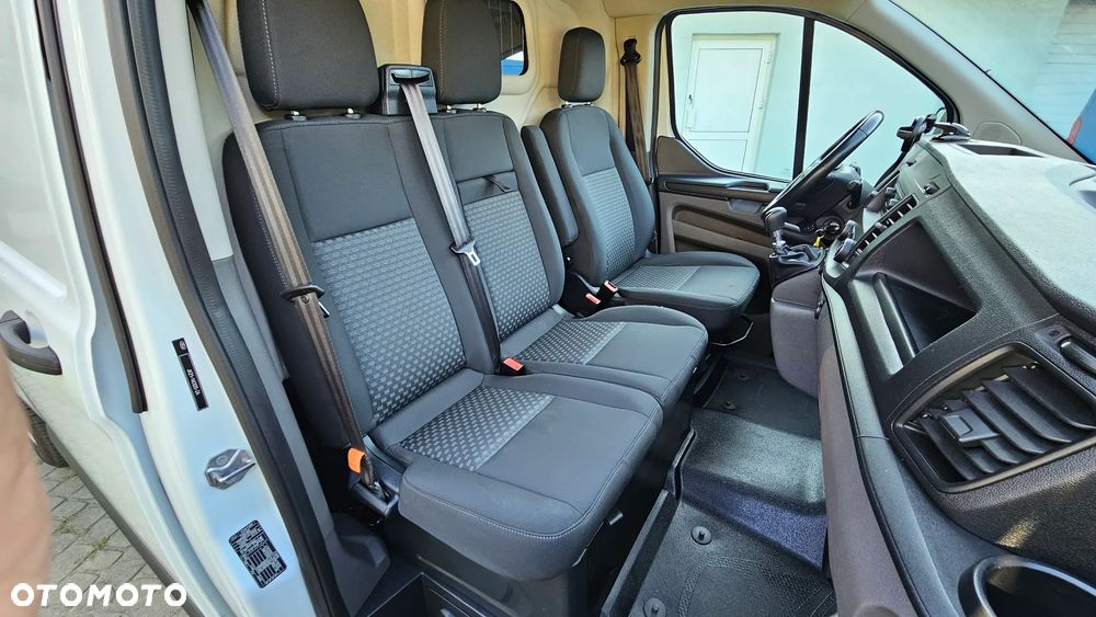 Ford Custom 2,0TDCI L2H1 Długi Led Webasto Parktronik Klima Hak Brutto - 24