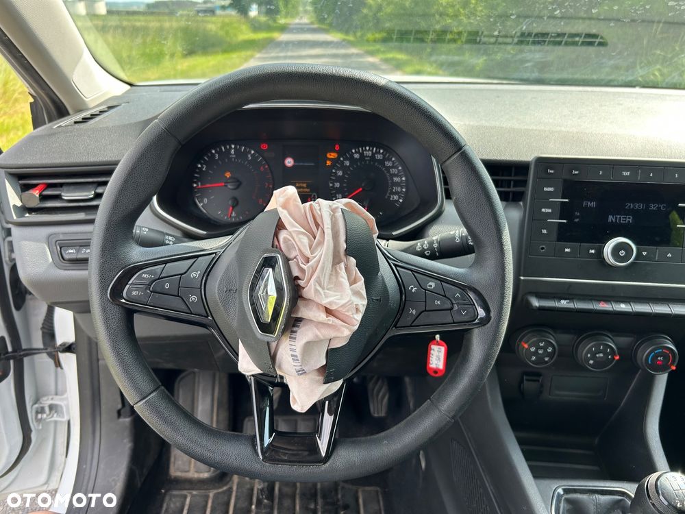 Renault Clio - 7