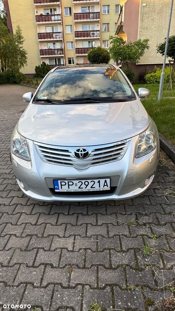 Toyota Avensis 2.0 Prestige MS - 1