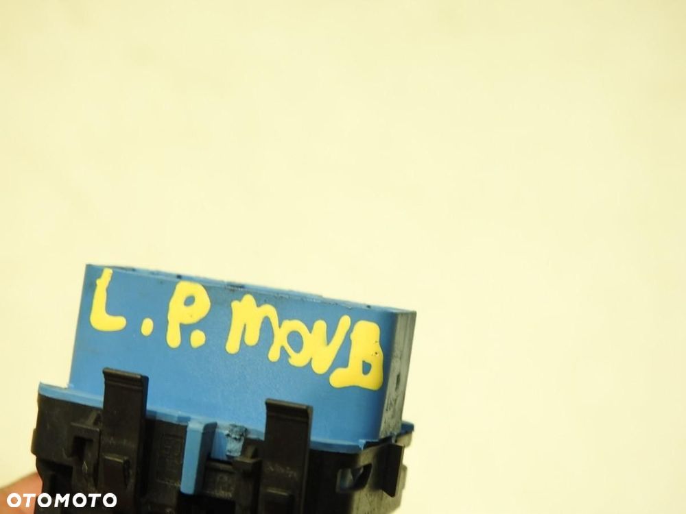 PRZEŁĄCZNIK SZYB LEWY PRZÓD OPEL MOVANO B - 2